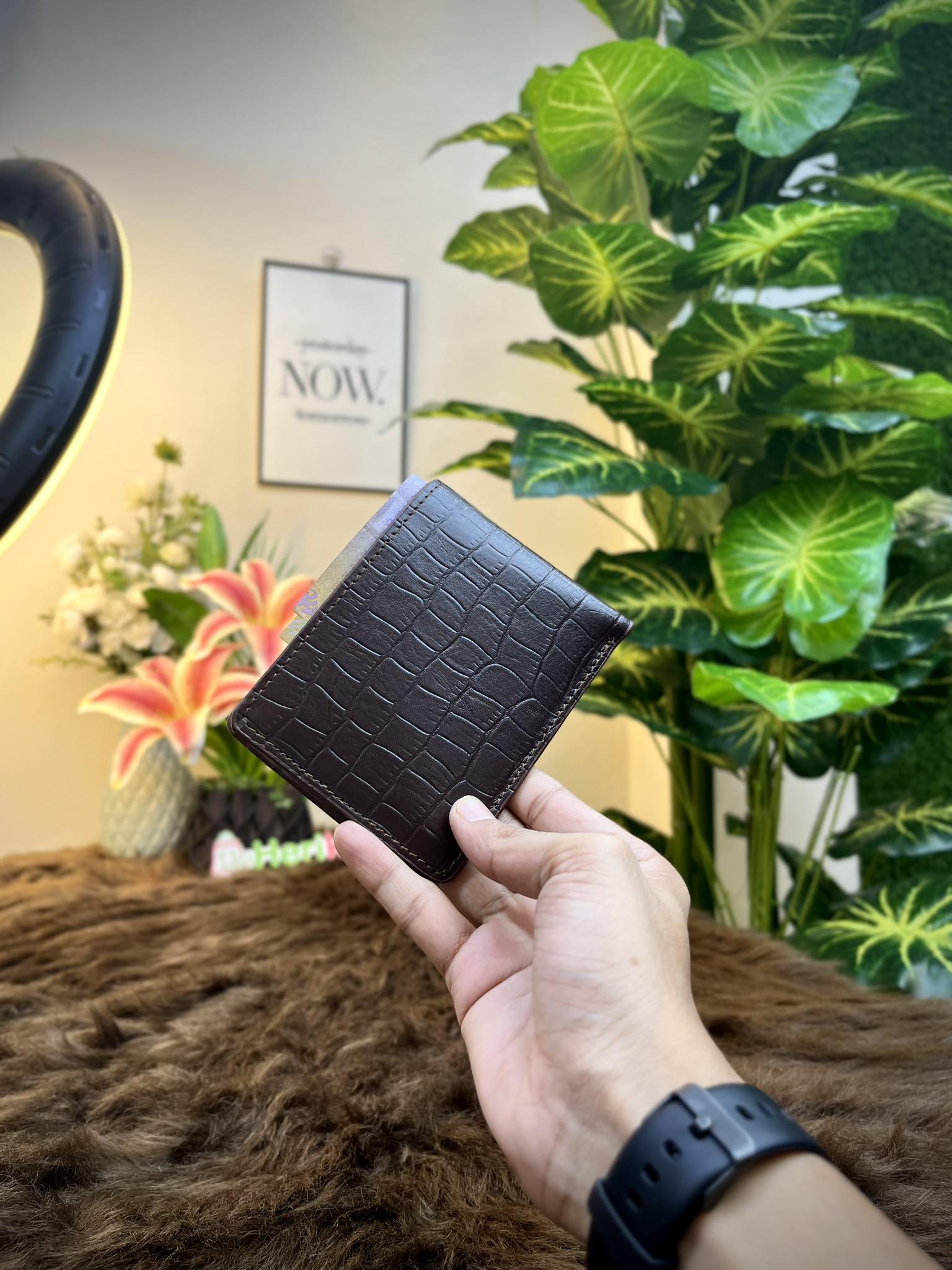 Classic Crocodile Pattern Cow Leather Wallet